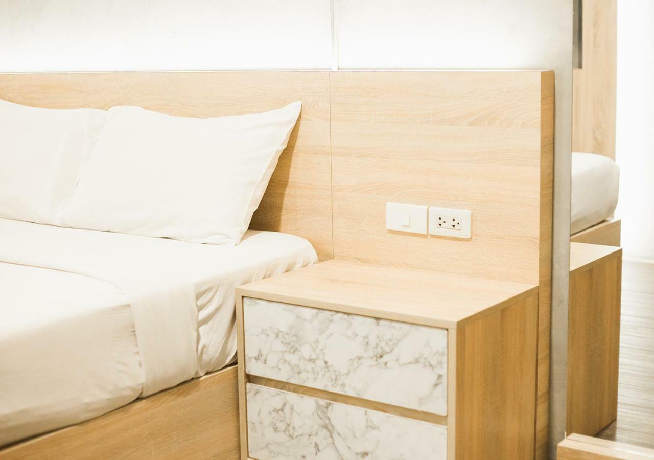 B2 Santitham Hotel チエンマイ エクステリア 写真